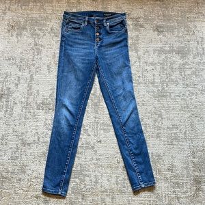 Great condition BlankNYC exposed button fly jeans